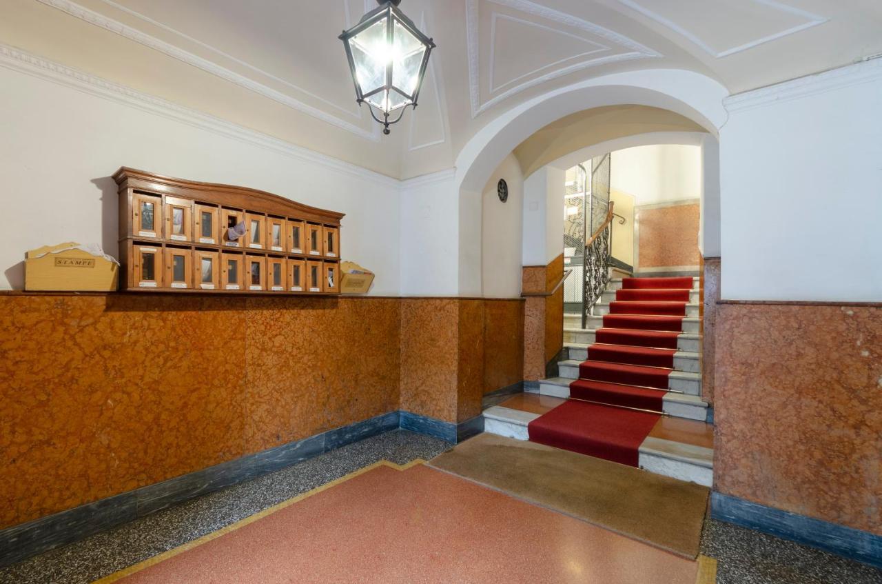 شقة Joivy Bright Flat In The Perfect Centre Of جنوة المظهر الخارجي الصورة